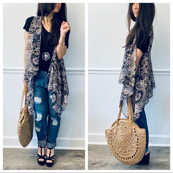 ShopEvelynne Jackets & Blazers - ✨LAST ONE✨Floral print open waterfall vest